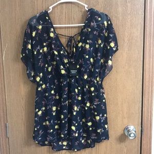 Size 00 Torrid chiffon tunic